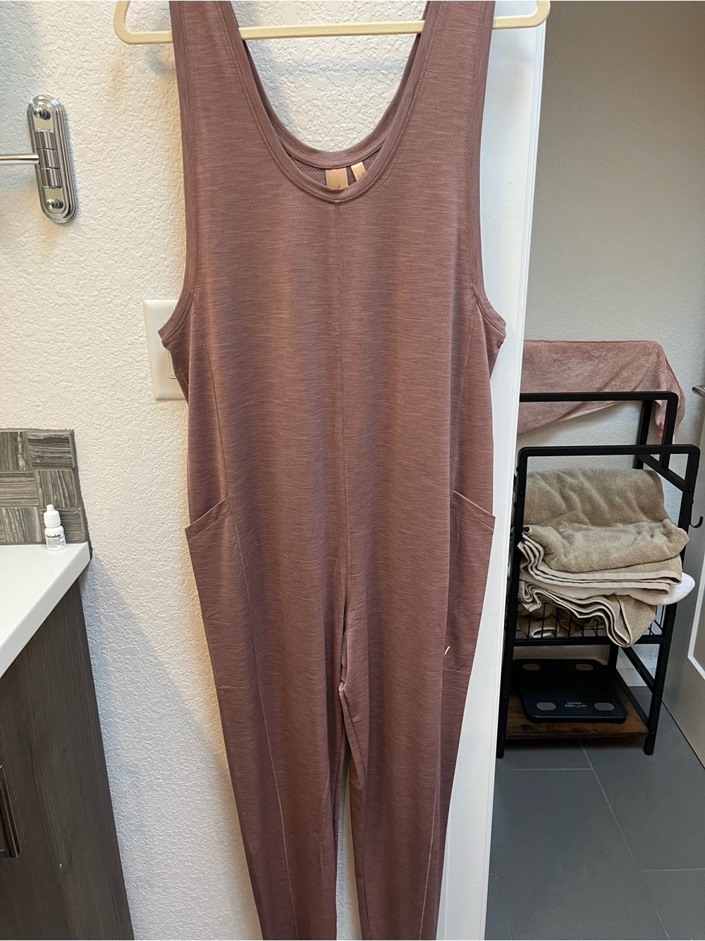 Indyeva Sleeveless Mauve Jumpsuit with Side Pockets